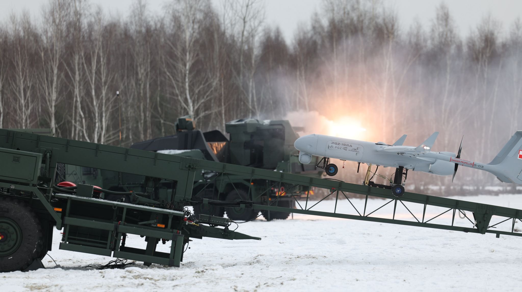 Польское Минобороны провело открытые испытания беспилотных систем вооружения
