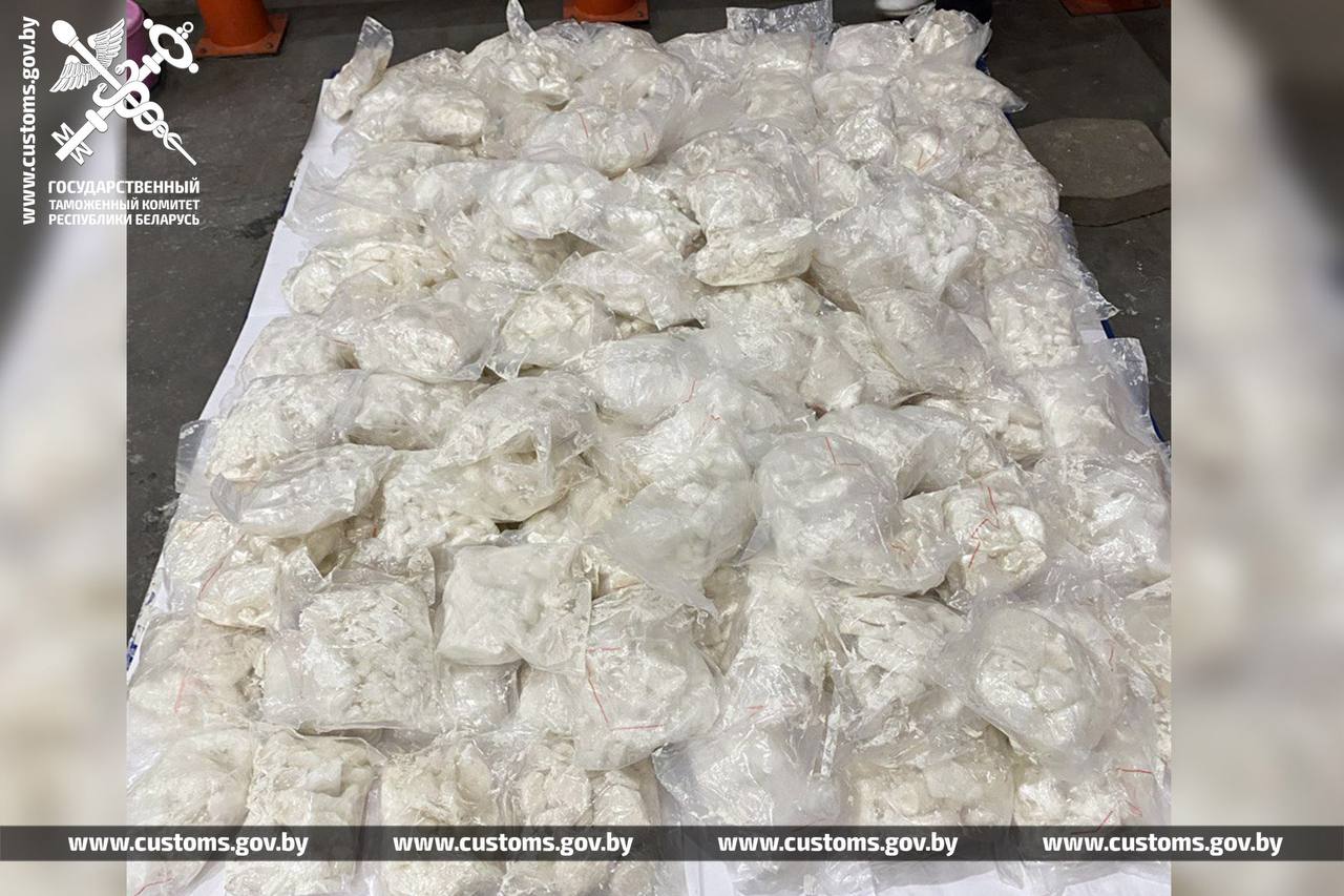 Таможня изъяла 154 кг психотропа у беларуса на польском грузовике