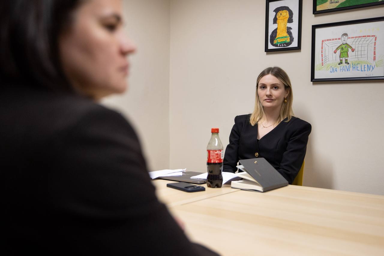 Тихановская встретилась с командой Центра беларусской солидарности в Варшаве