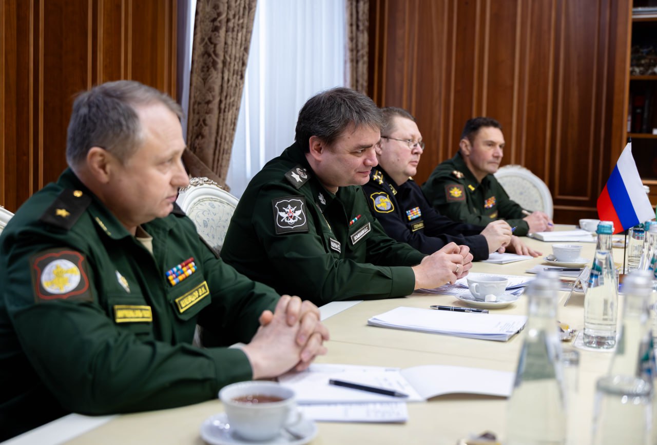 Беларусь и Россия обсудили сотрудничество в военной сфере