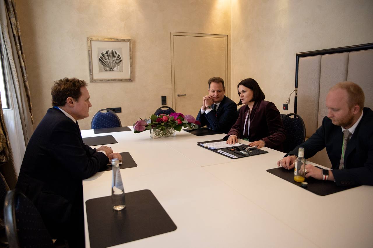 Генсек ПА НАТО, спецпредставитель ЕС, глава МИД Чехии — Тихановская провела ряд встреч на Мюнхенской конференции