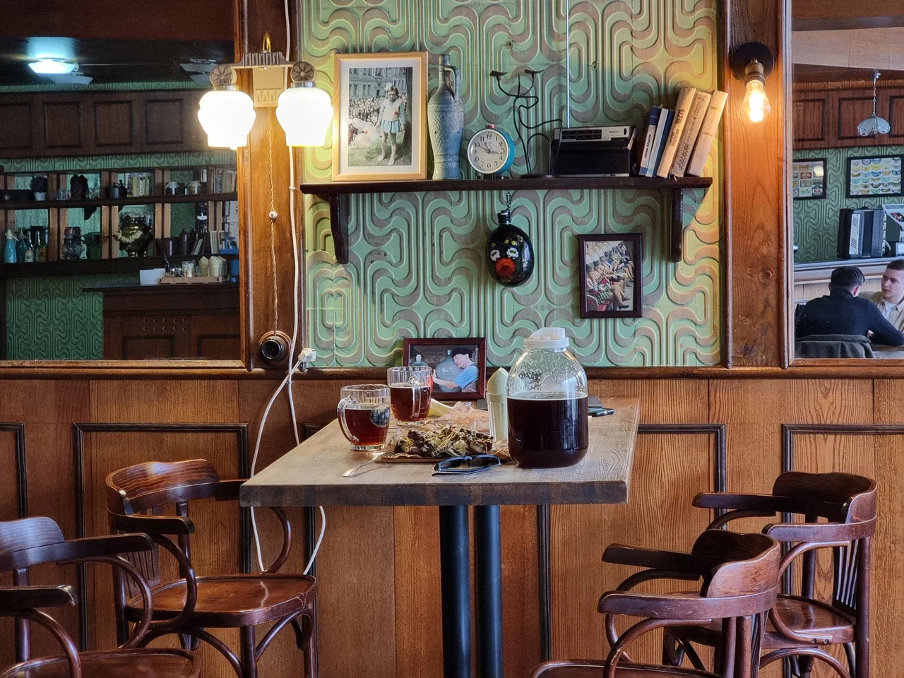 Видимое невидимое. Как эскапизм, визуальное и ретротопия стали доминантным языком Минска