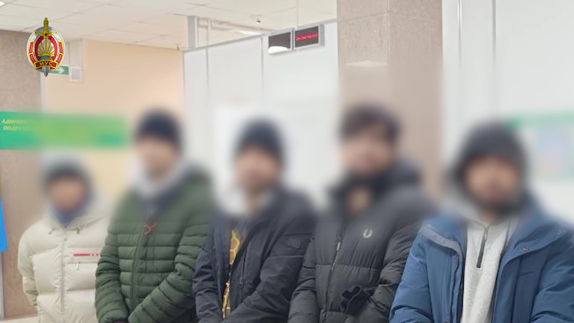 Милиция пресекла "семейный бизнес" по организации миграции из Азии