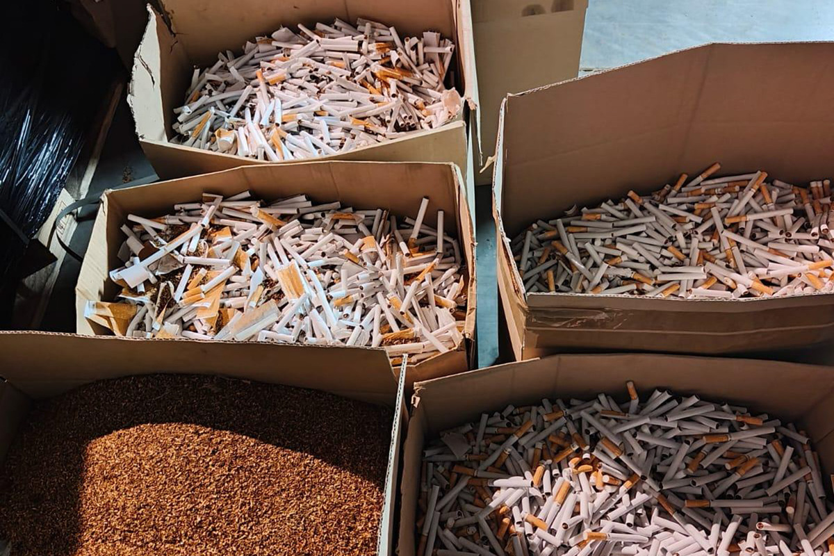 Дзесяць грамадзян Беларусі затрыманы на нелегальнай цыгарэтнай фабрыцы ў Польшчы