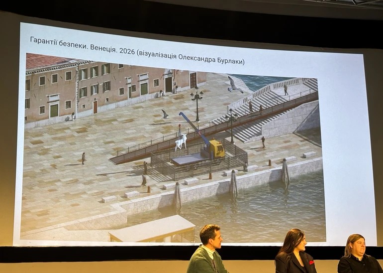 На Венецыянскую мастацкую біенале вяртаецца Расія. Арт-група Pussy Riot рыхтуе пратэстную акцыю