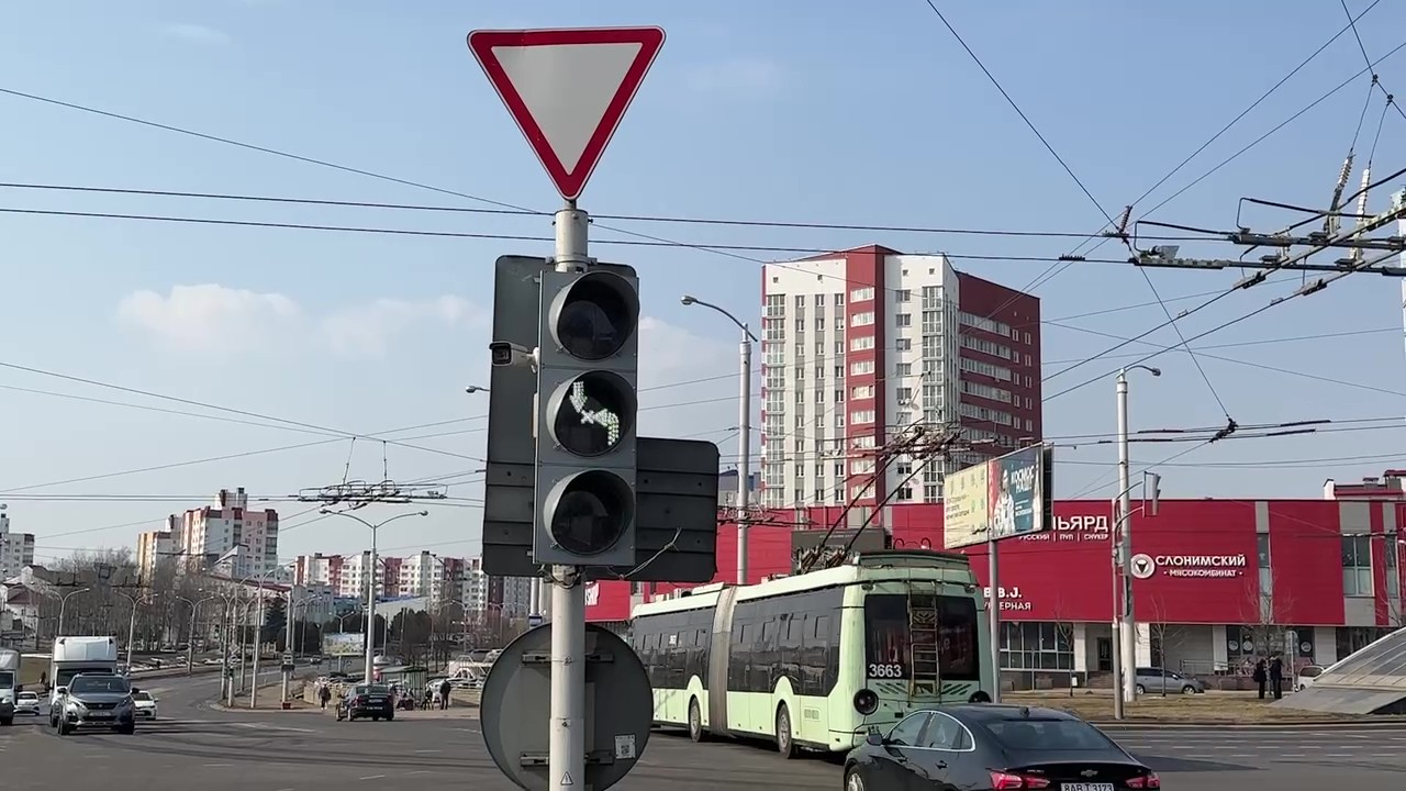 Экспериментальные светофоры установили в Минске на трех перекрестках