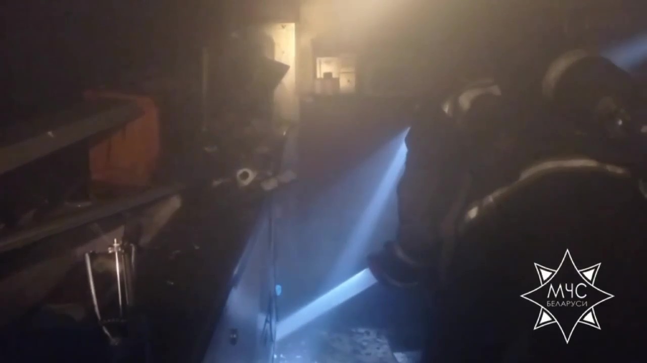 Магазин горел ночью в Витебске