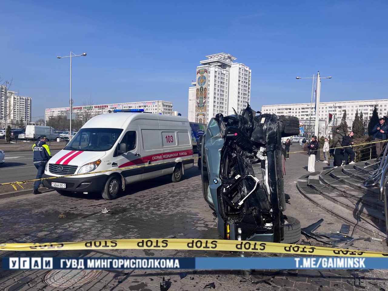 Минчанке стало плохо за рулем BMW. Пострадала 11-летняя девочка