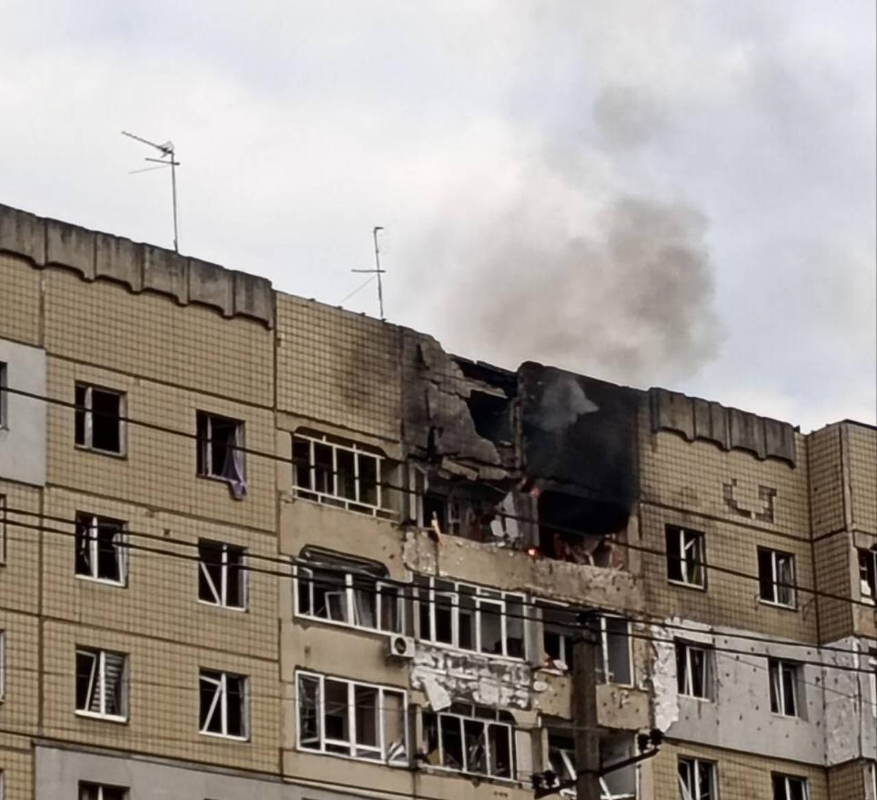 Россия ударила дронами по центру Львова. Есть пострадавшие