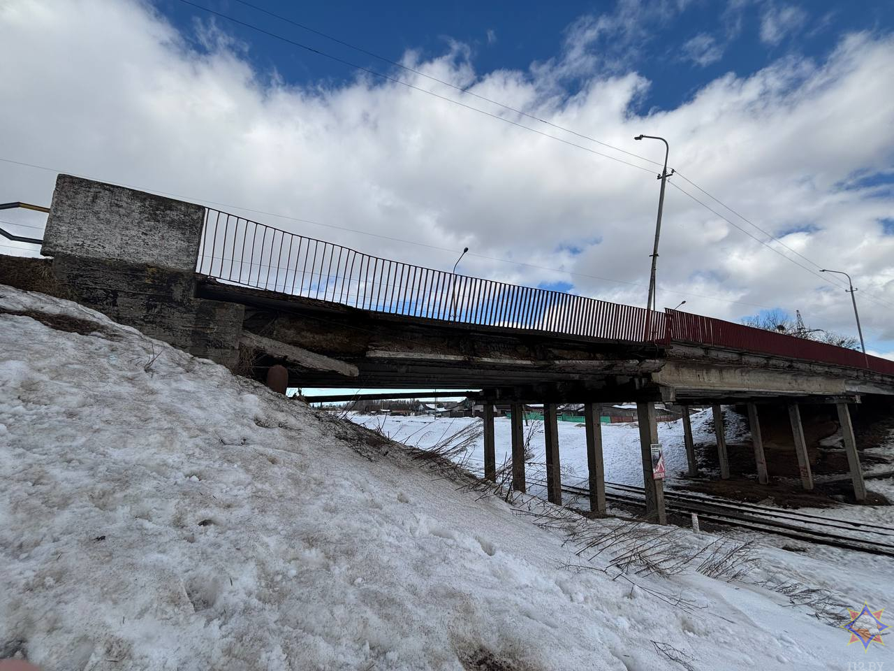 Мост в Бобруйске оказался под угрозой обрушения