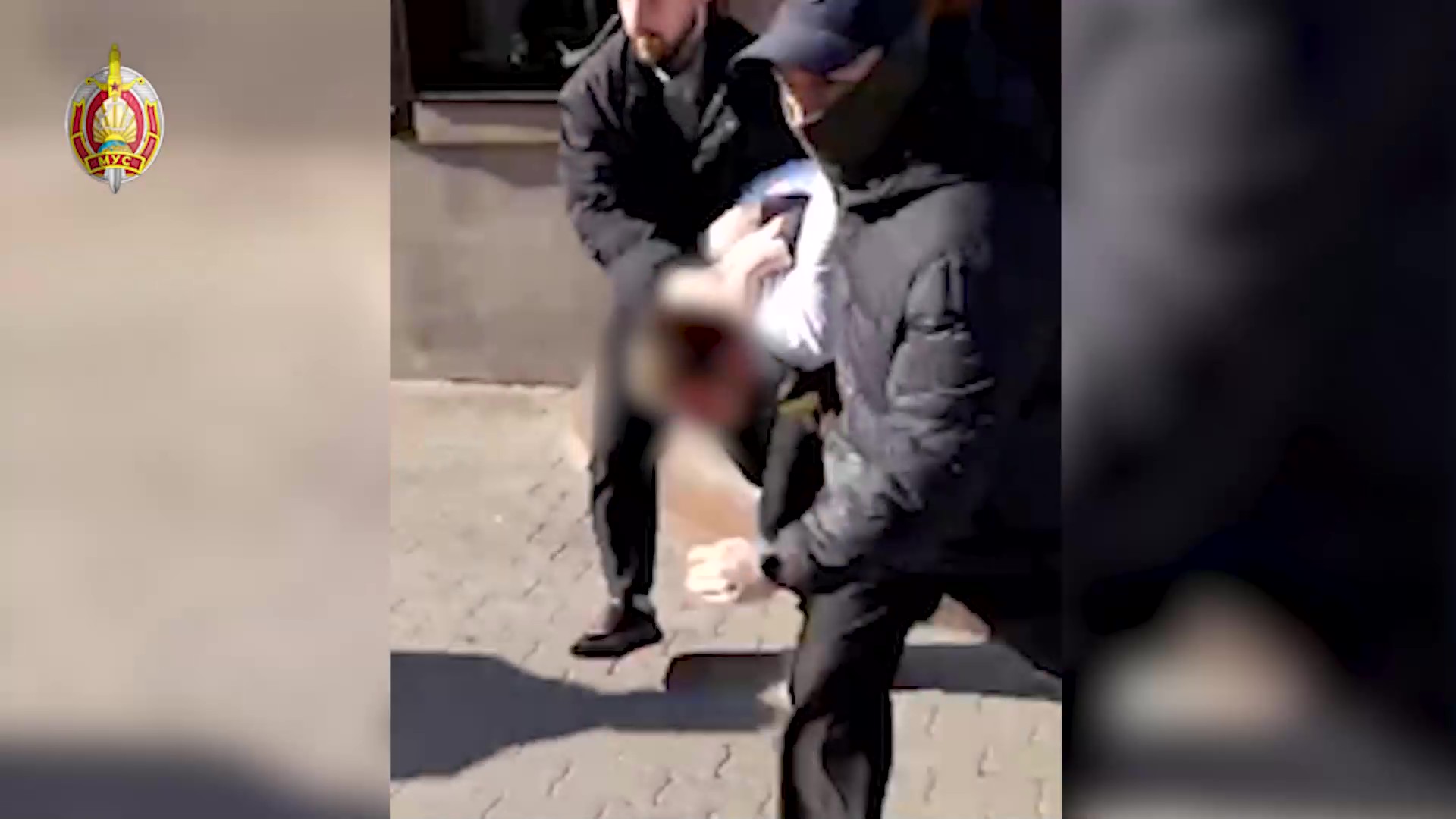 МВД заявило о задержании "группы приверженцев анархических взглядов"