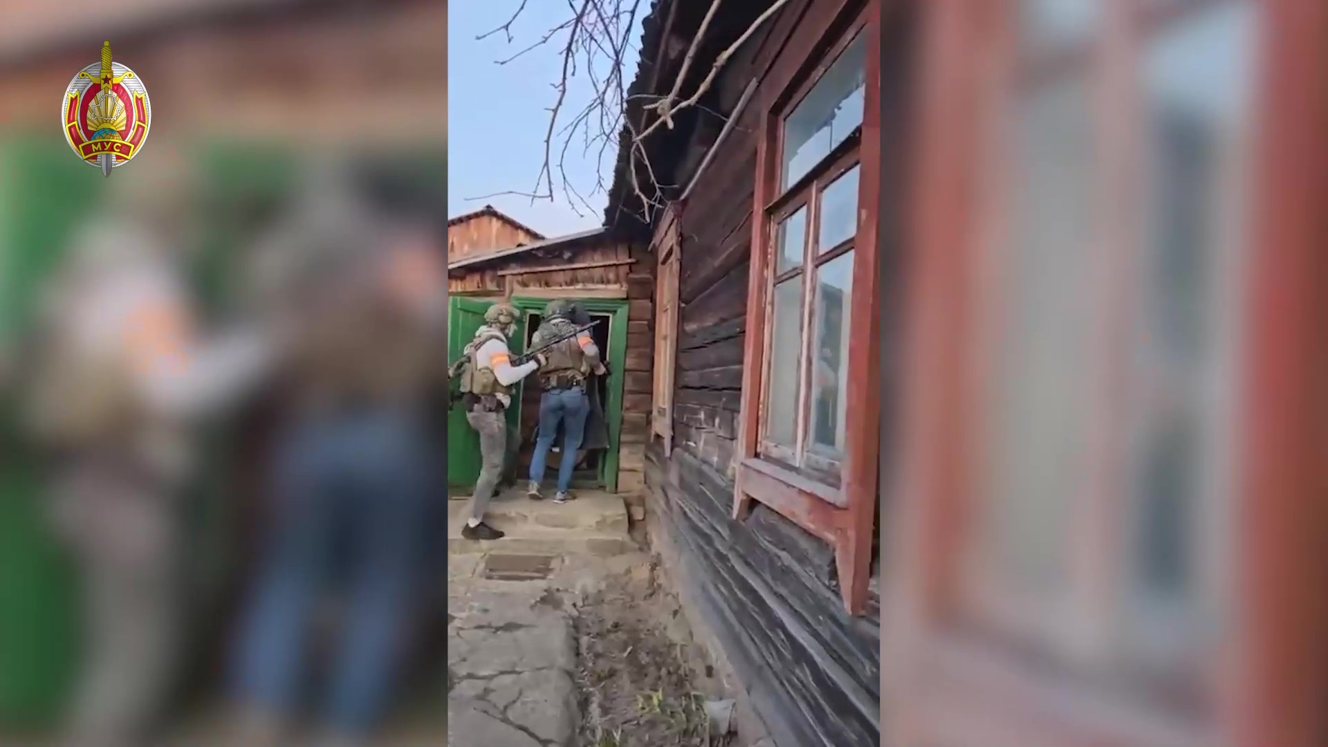 Жители Осиповичей и Борисова обокрали перевозчика денег в России. Они задержаны