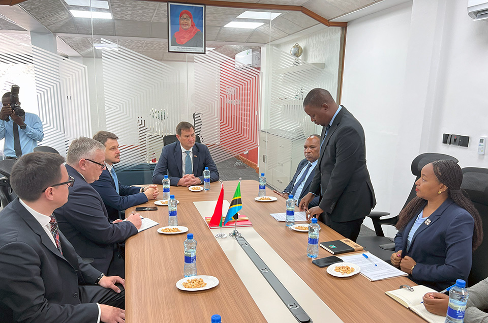Беларусь и Танзания учредили комитет по торговле и сотрудничеству
