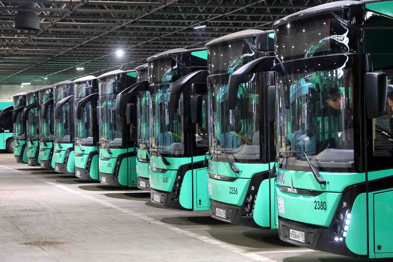 MAZ Electric Buses Begin Operating on Streets of St Petersburg