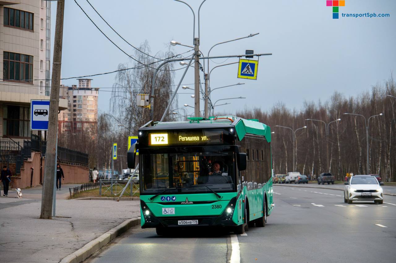 MAZ Electric Buses Begin Operating on Streets of St Petersburg