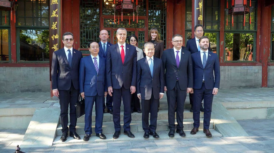 Администрация Лукашенко и Международный отдел Компартии Китая договорились об углублении сотрудничества