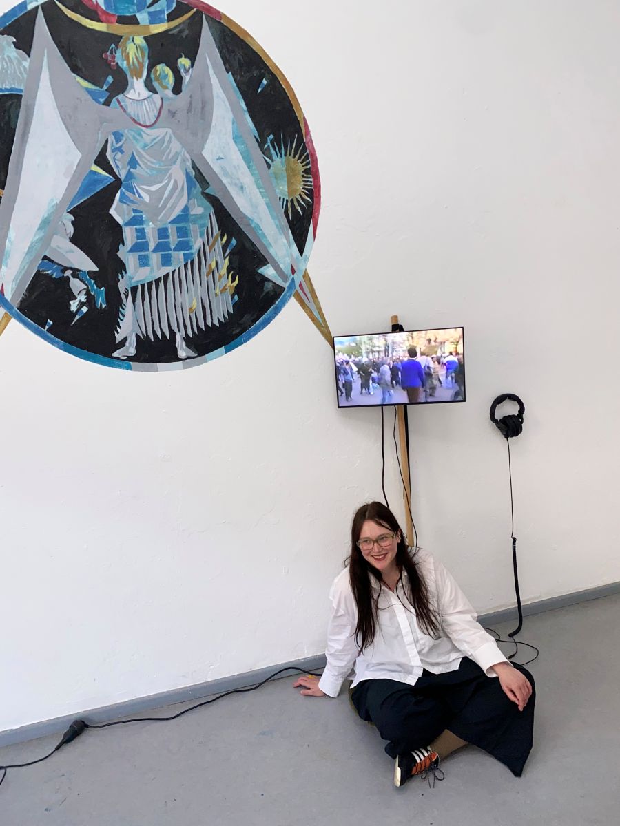 Сямейная траўма, экалагічная катастрофа і ядзерная пагроза: беларускія мастакі пераасэнсавалі досвед Чарнобыля на выставе ў Берліне