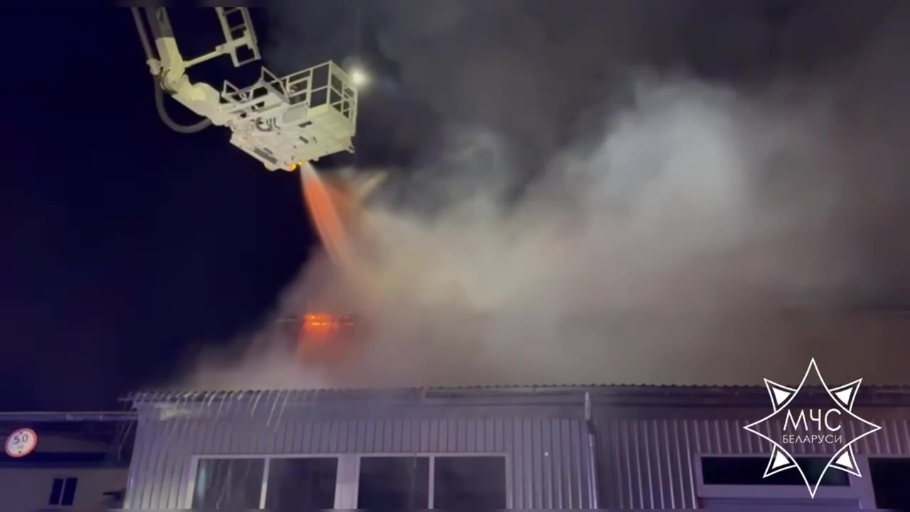 Цех горел ночью в Молодечно