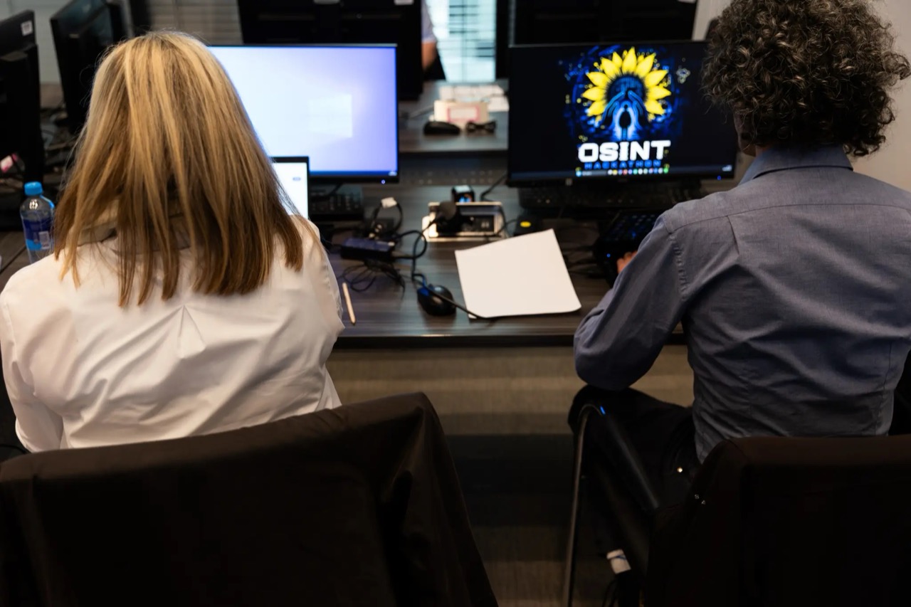 Европол установил местонахождение 45 украинских детей, вывезенных в Россию и Беларусь