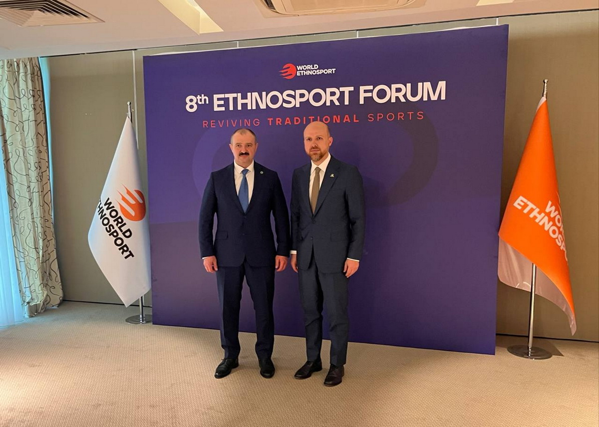 Виктор Лукашенко слетал в Турцию на правительственном бизнес-джете "по делам"