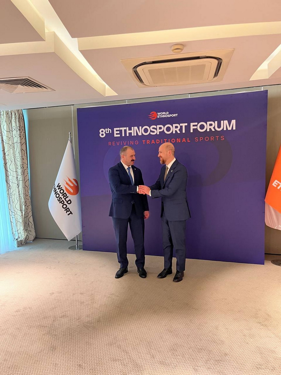 Виктор Лукашенко слетал в Турцию на правительственном бизнес-джете "по делам"