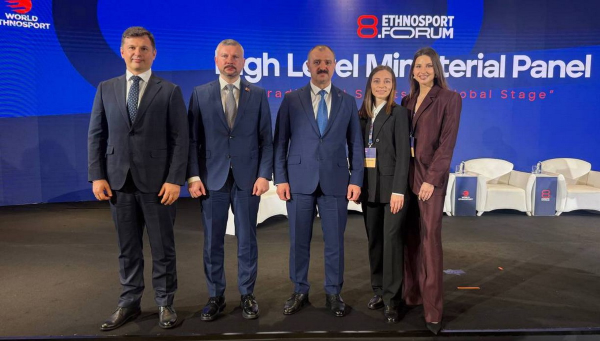 Виктор Лукашенко слетал в Турцию на правительственном бизнес-джете "по делам"