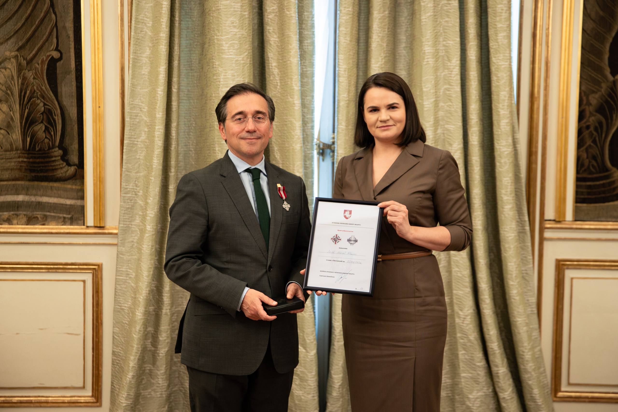 Политзаключенные, открытие офиса демсил и вопросы легализации. Тихановская провела ряд встреч в Испании