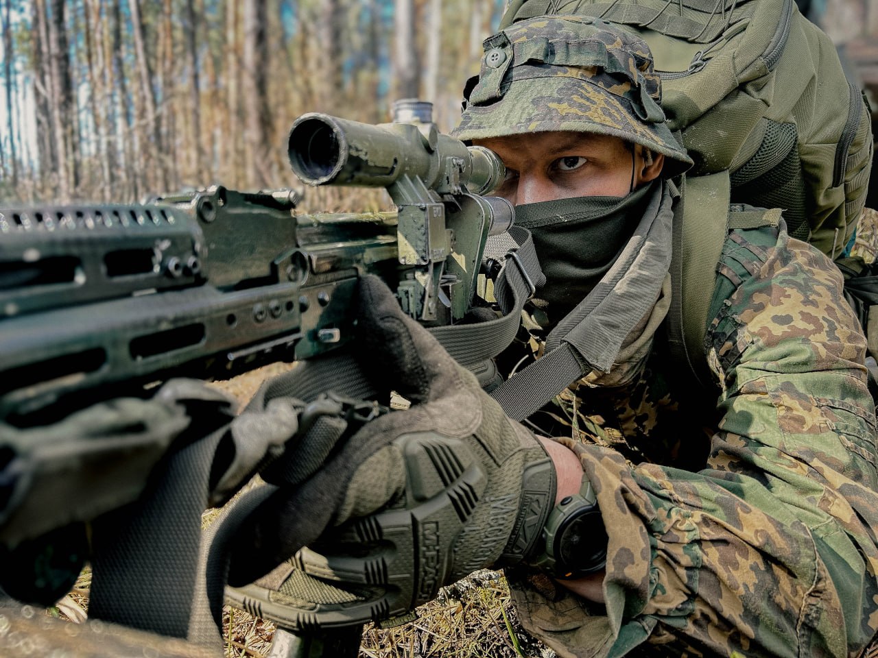 Два отряда спецназа внутренних войск отрабатывали выполнение задач в приграничье