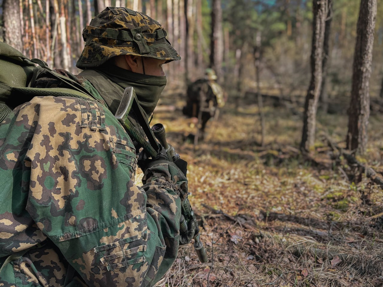 Два отряда спецназа внутренних войск отрабатывали выполнение задач в приграничье