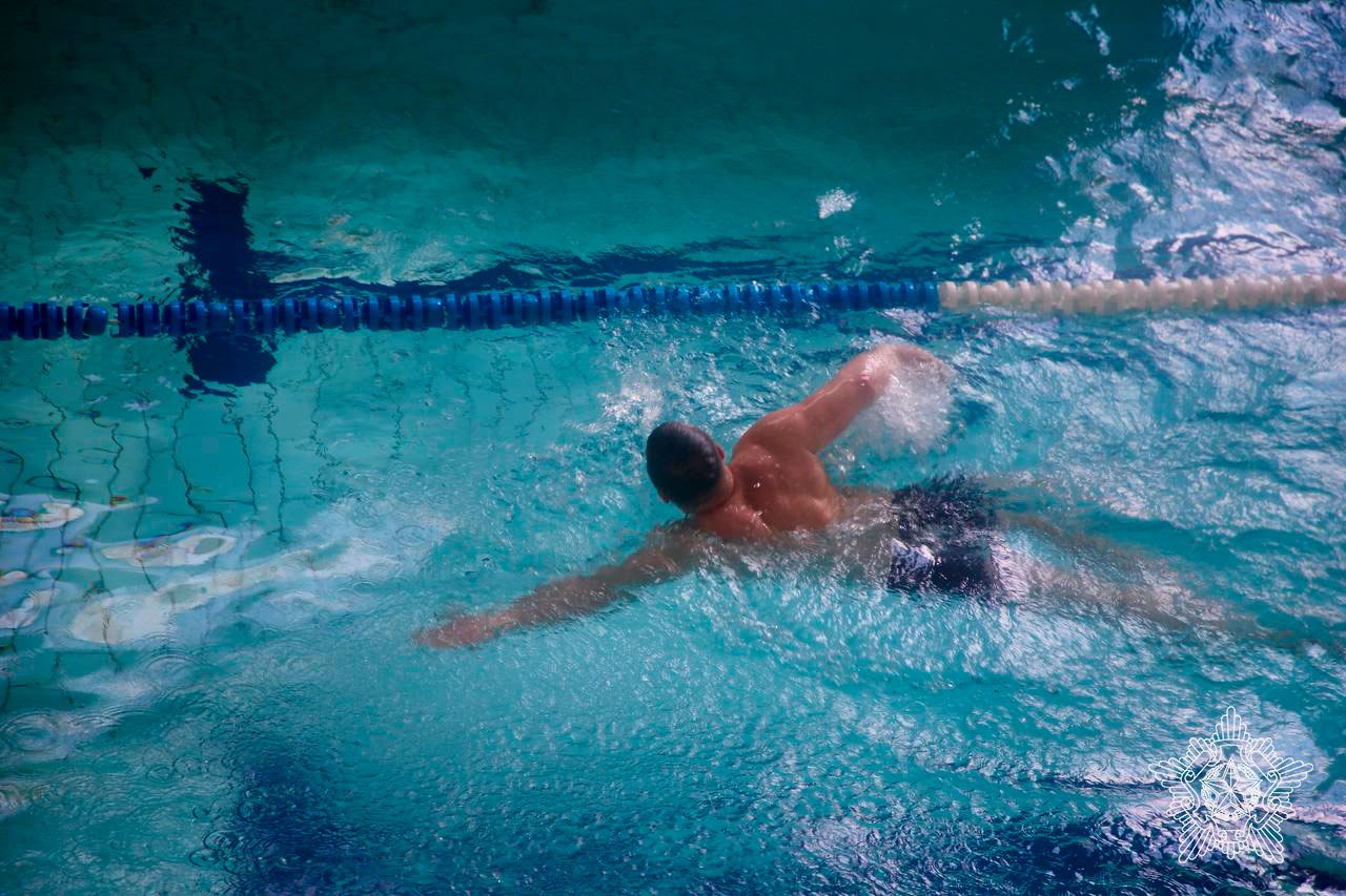 Хрэнін займаўся фізкультурай і здаваў нарматывы з намеснікамі і памочнікамі