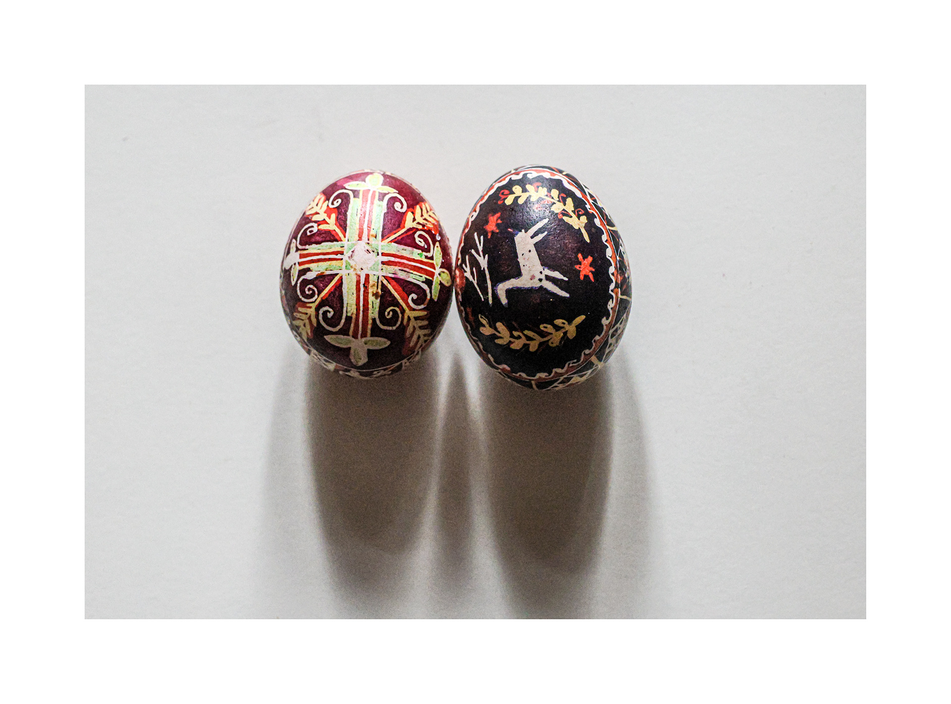 Больш за віншаванне: як велікодная паштоўка яднае беларусаў праз стагоддзі і краты