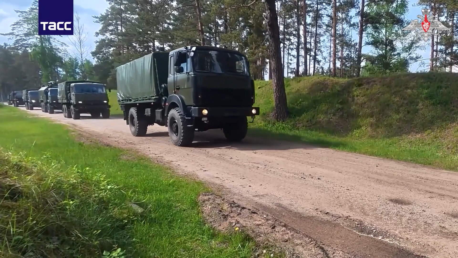 Ядерные боеприпасы доставлены в полевые пункты хранения в Беларуси - Минобороны РФ