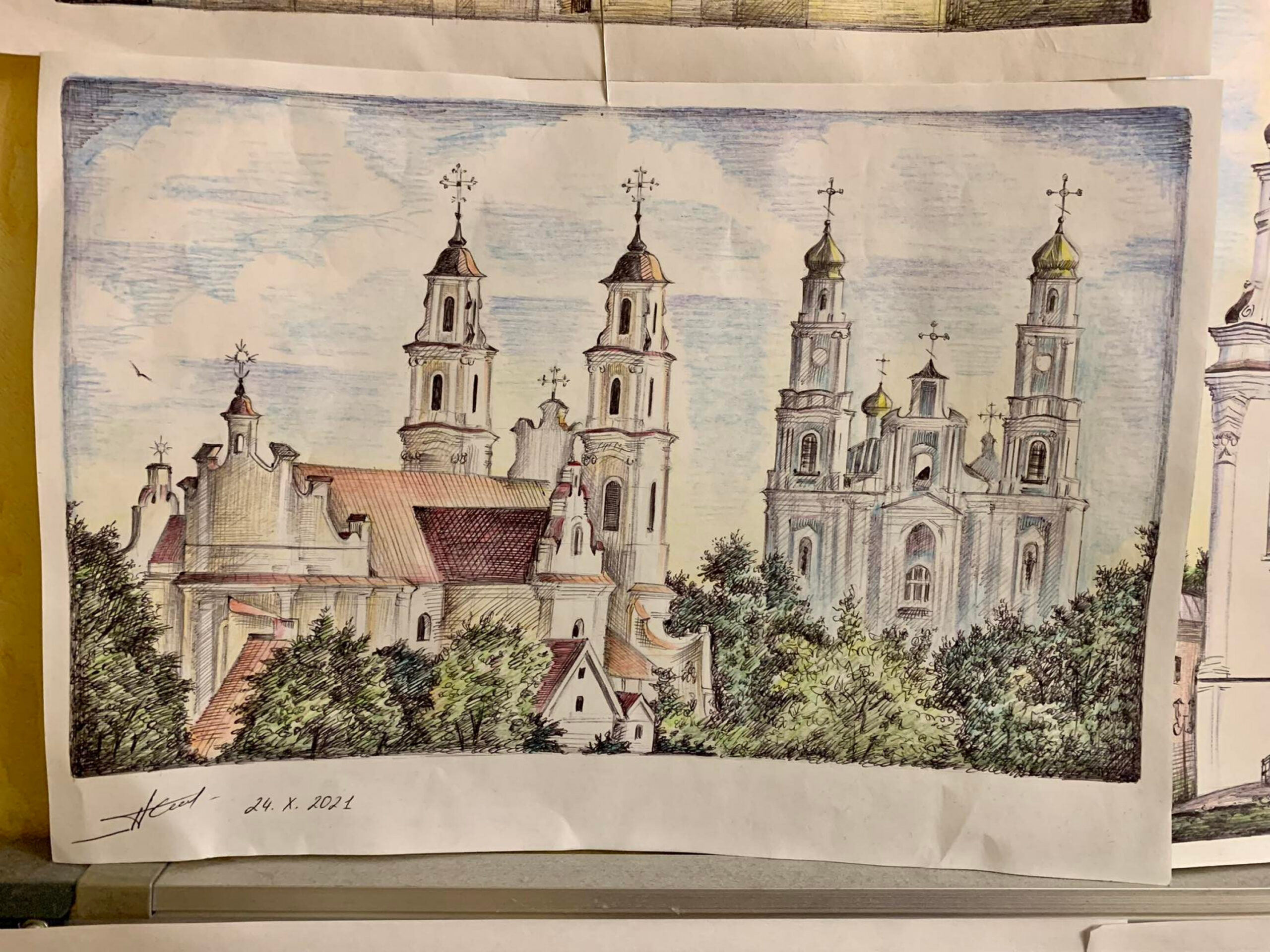 «Беларусь — гэта святое»: Павел Севярынец прэзентуе ў Варшаве кнігу малюнкаў і вершаў, створаных за кратамі