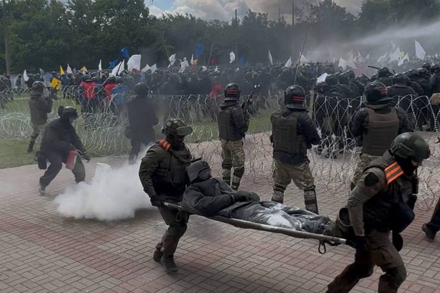 Быть готовыми применять огнестрельное оружие по протестующим. В Могилеве прошли учения МВД