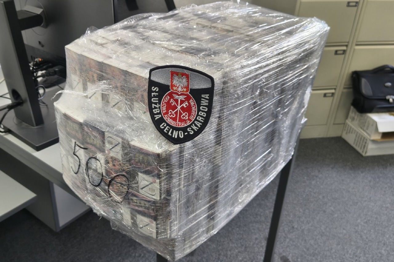 Беларуса оштрафовали на польской границе за контрабанду сигарет
