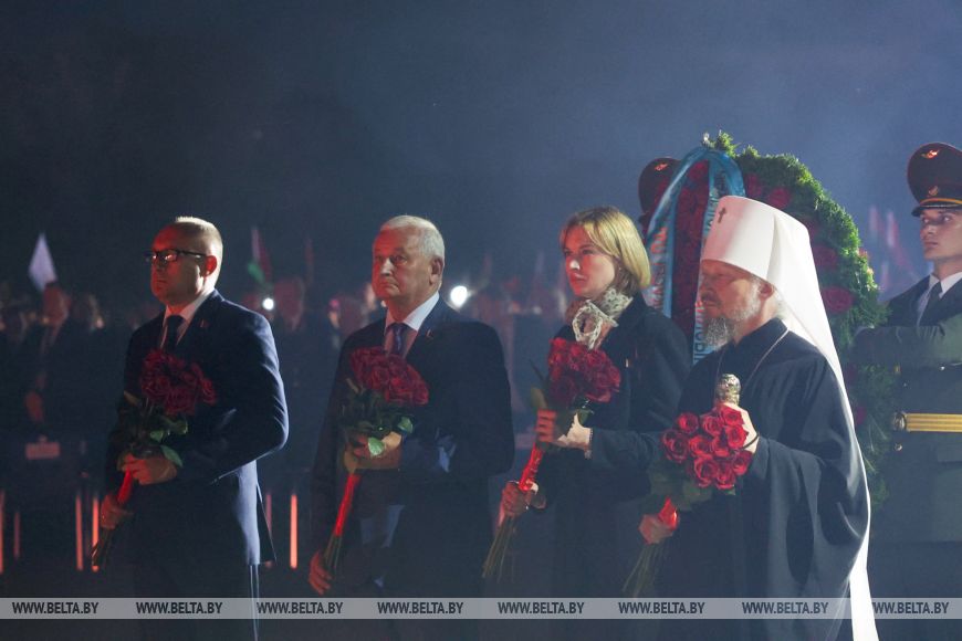 У Брэсцкай крэпасці адкрылі новую мемарыяльную зону і правялі мітынг-рэквіем