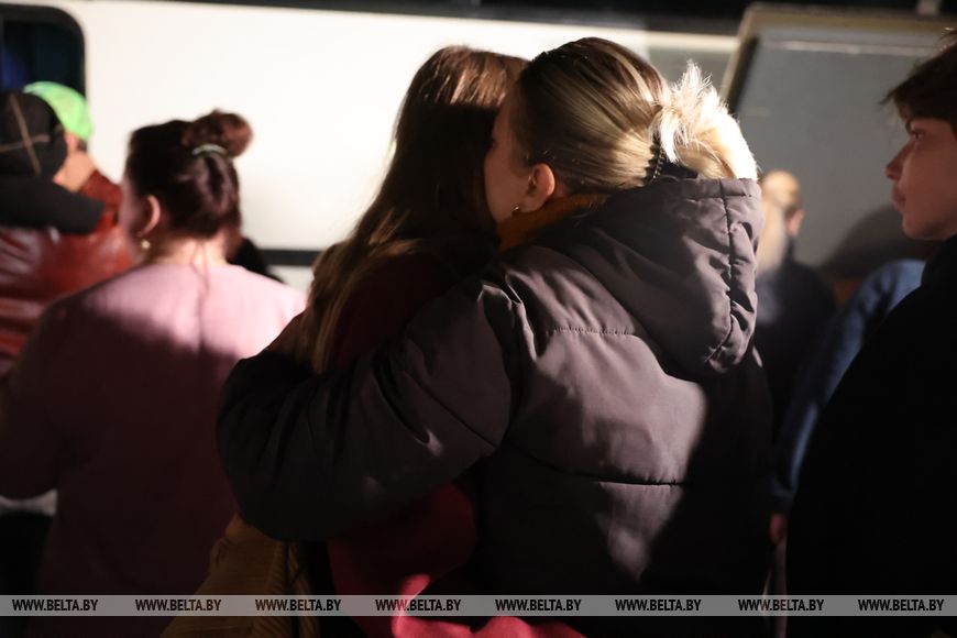 Пассажиры попавшего под удар автобуса вернулись в Речицу