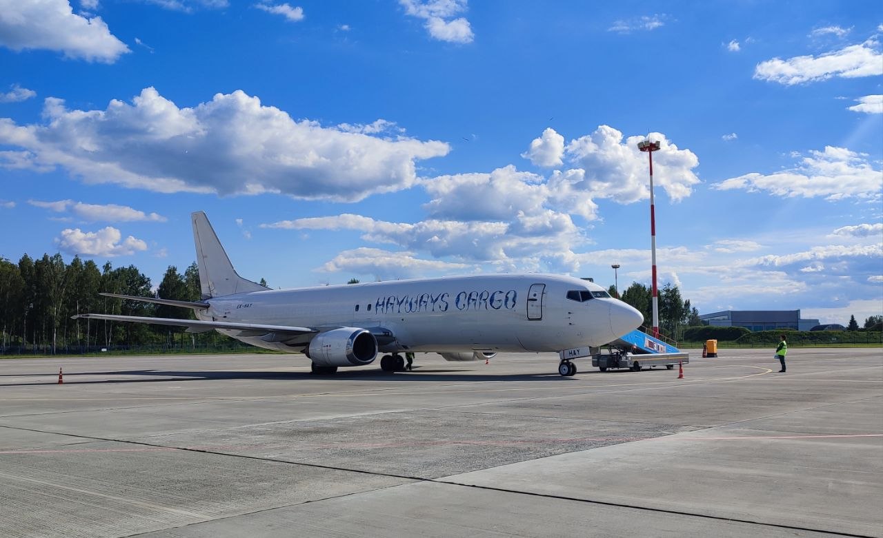 Армянская авиакомпания начала летать на аэродром Орша