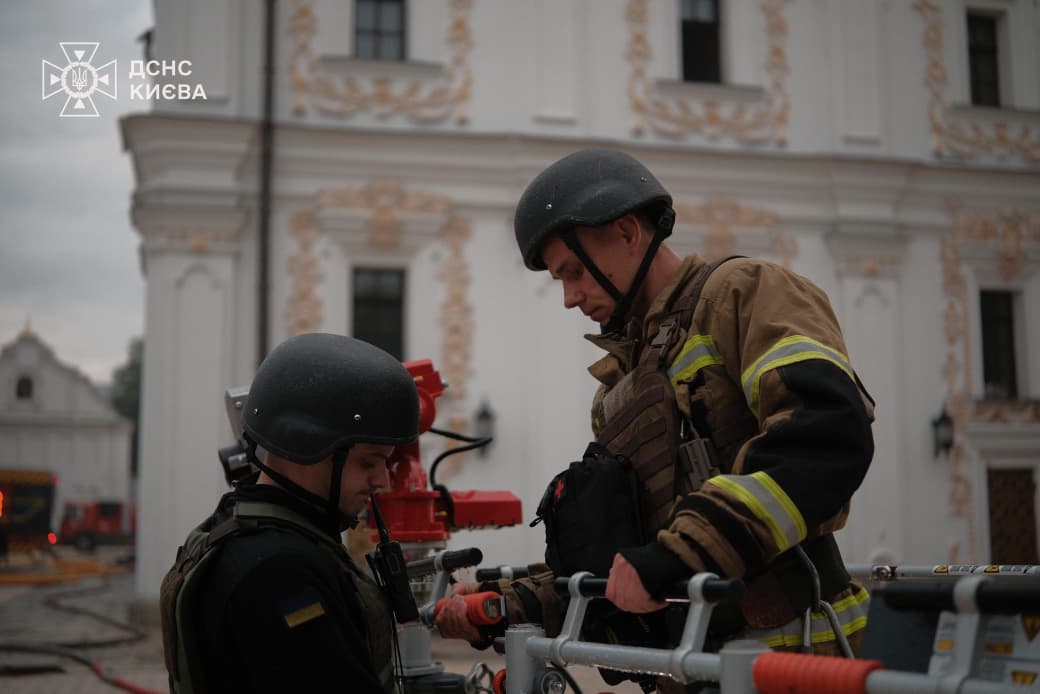 Киево-Печерская Лавра пострадала в результате российского удара по Киеву