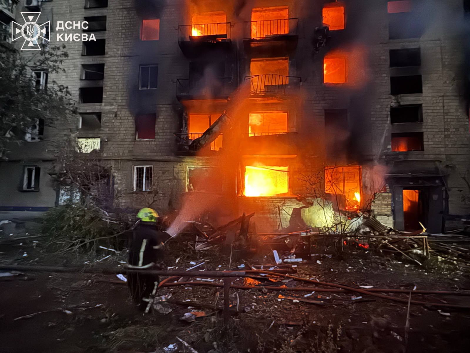 Россия атаковала Киев. Есть разрушения и погибшие