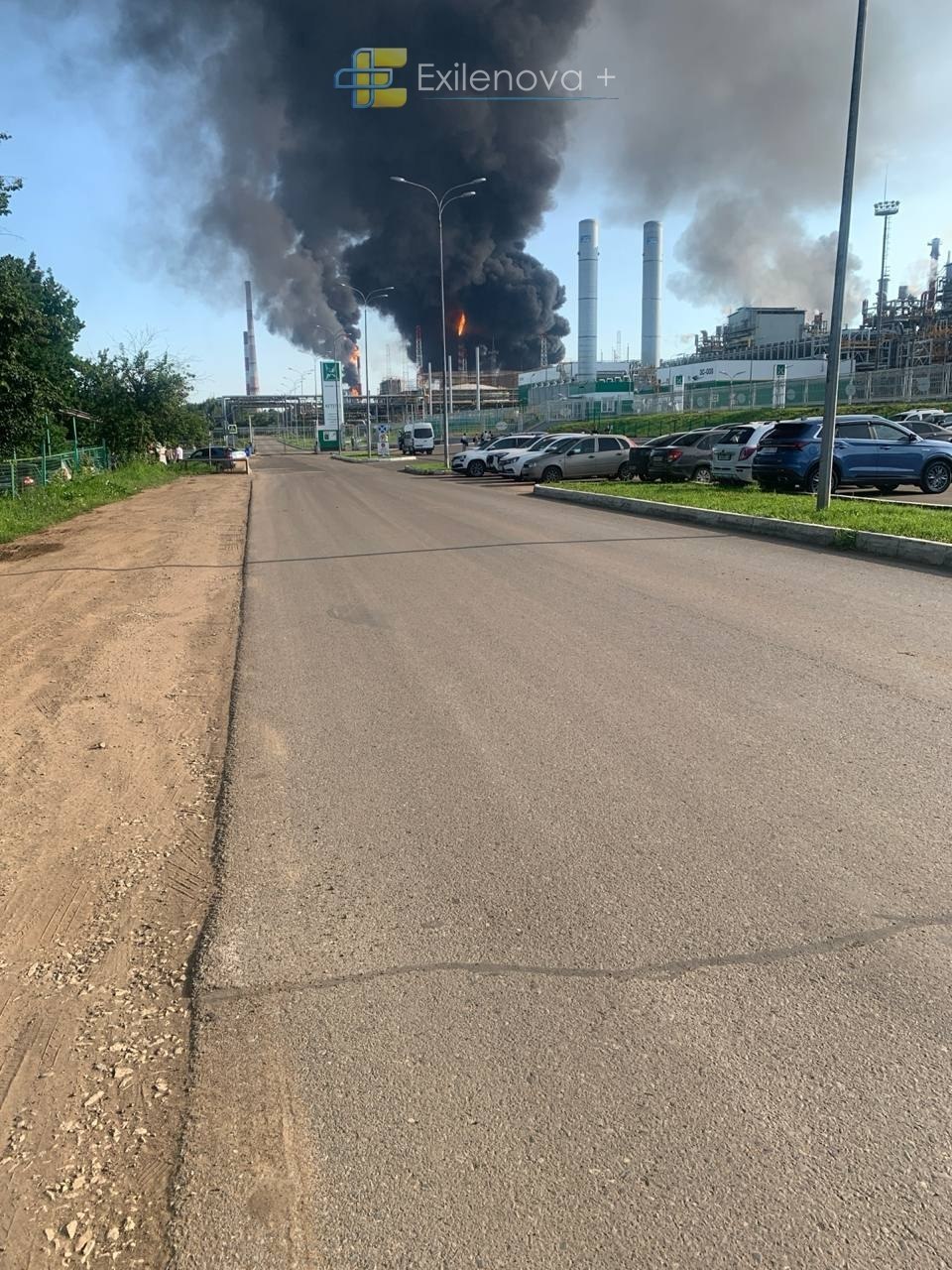 В России под удар попали еще два НПЗ