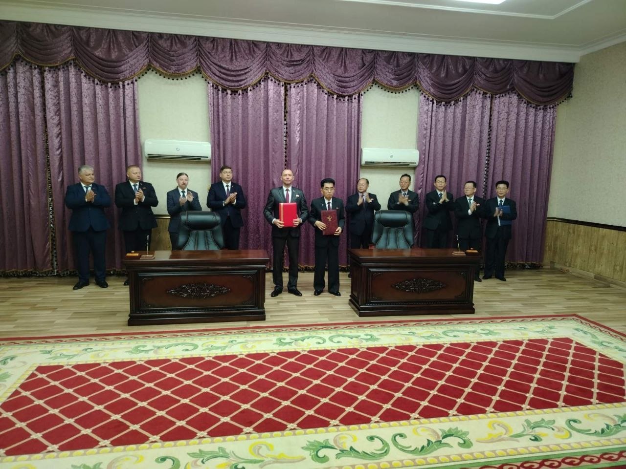 Беларусские коммунисты отправились в КНДР