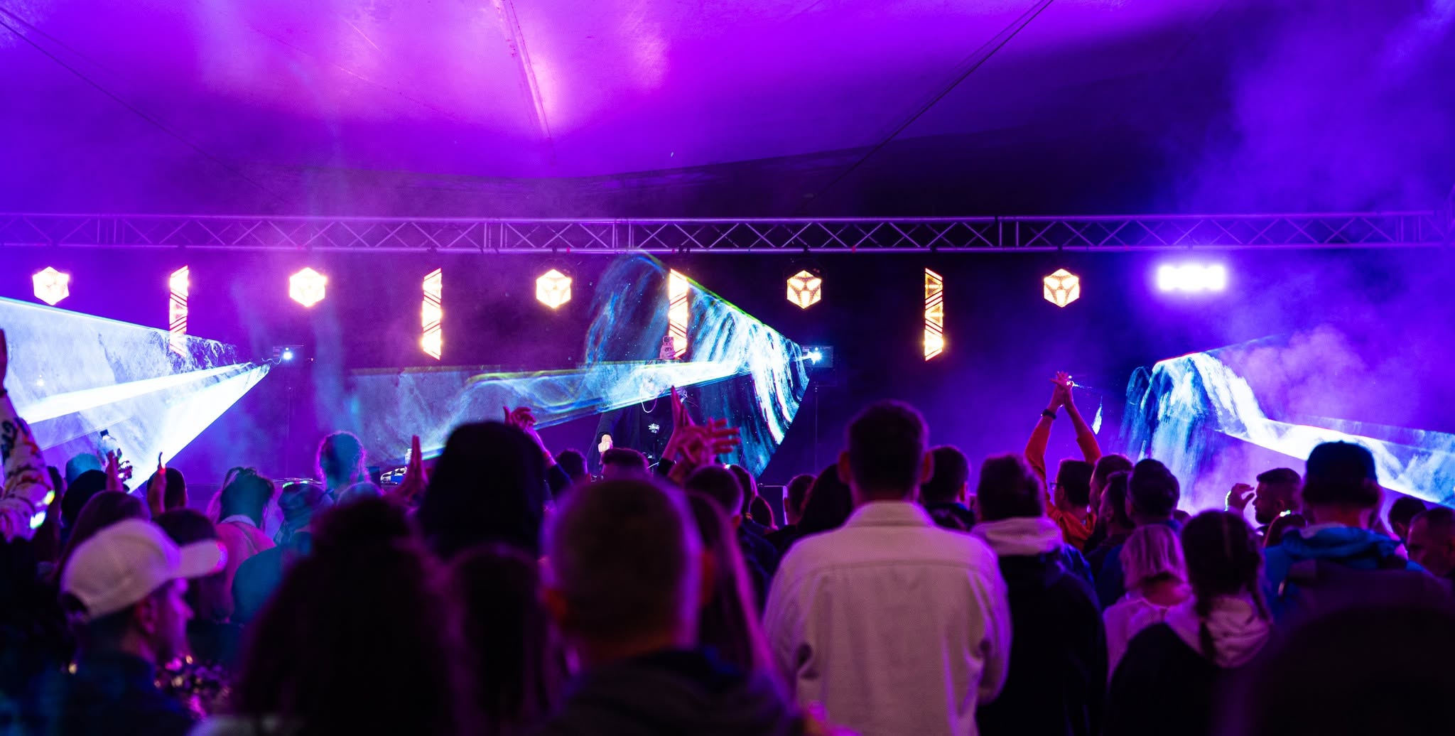 Лета не сканчаецца: у верасні ў Сопаце адбудзецца музычны MARA FEST. Сярод выступоўцаў — Intelligency