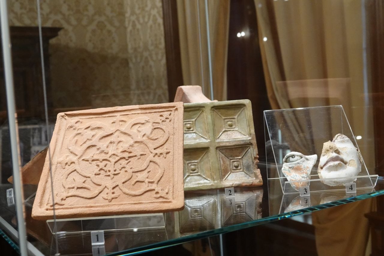 У Нясвіжскім палацы адкрылася выстава пра нябачную працу рэстаўратараў