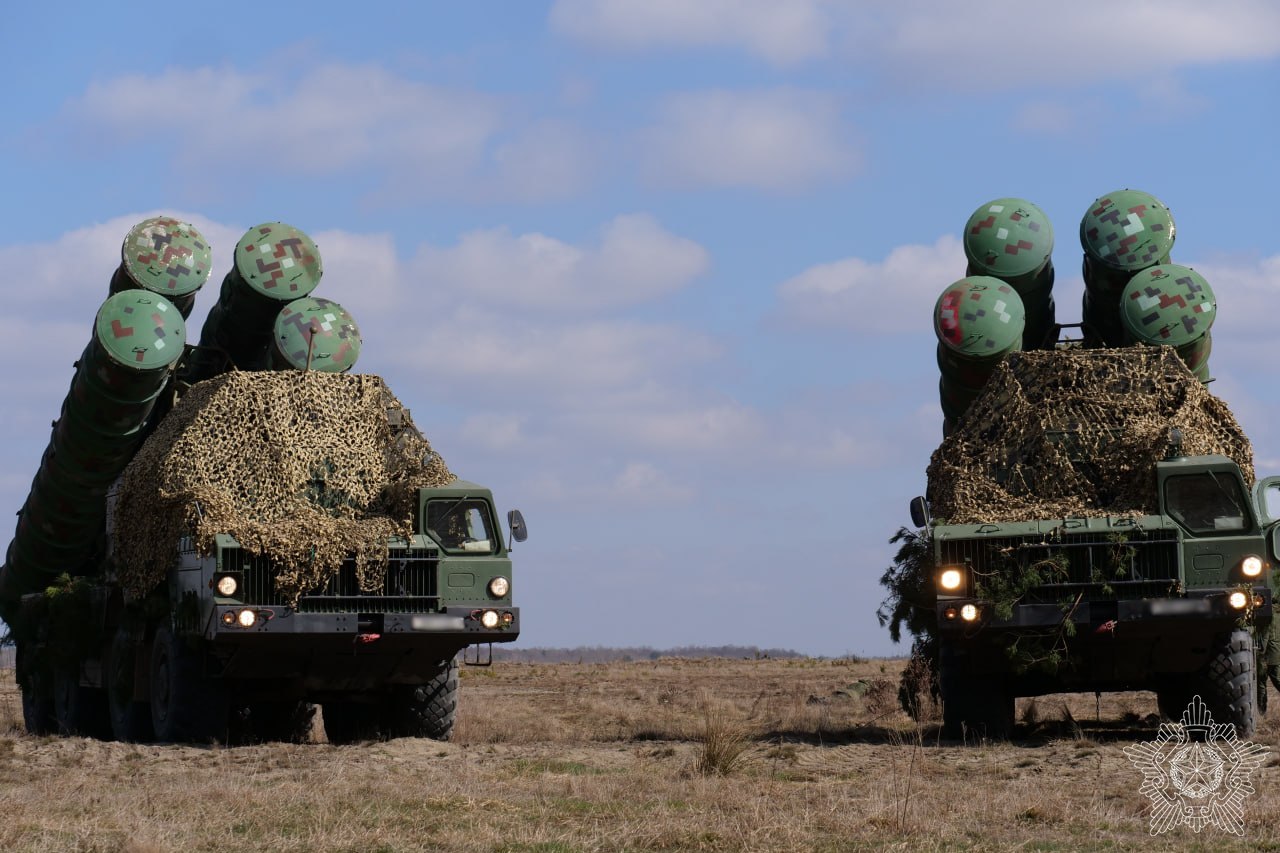 Беларусские военные учились перехватывать воздушные цели возле границы с Украиной