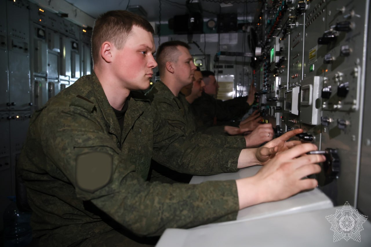 Беларусские военные учились перехватывать воздушные цели возле границы с Украиной
