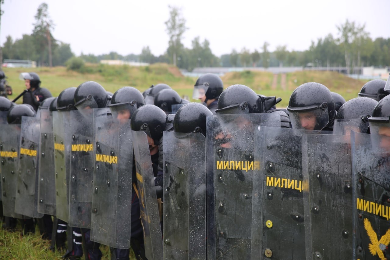 Vitsyebsk Police Train To Disperse Protests