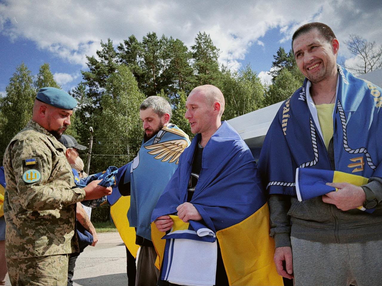 Украина вернула через Беларусь 10 военнопленных