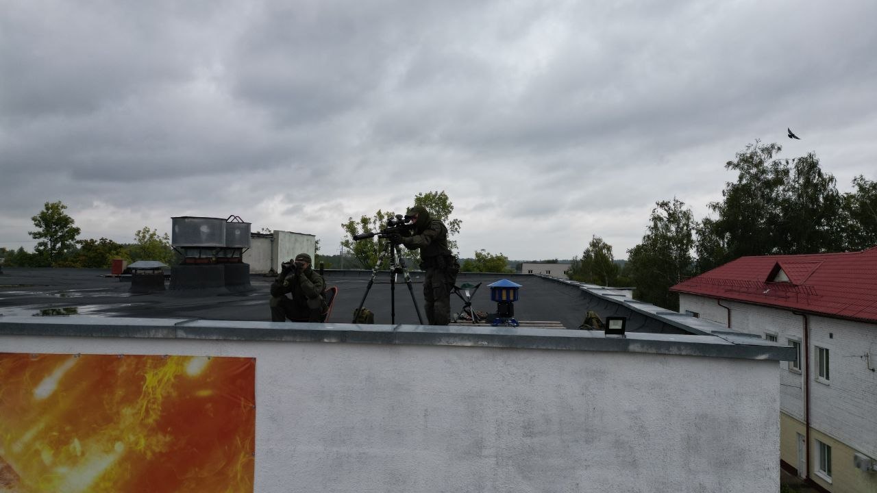 В Могилеве тренировались разгонять протесты с использованием дронов