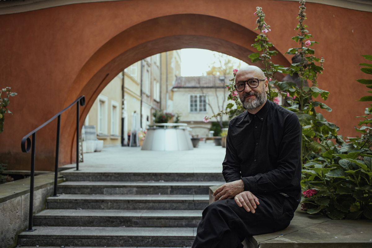 «Выбару няма: ваша мастацтва мусіць развівацца на чужыне»: дырэктар Старамейскага дома культуры ў Варшаве Марцін Ясіньскі - пра падтрымку беларусаў